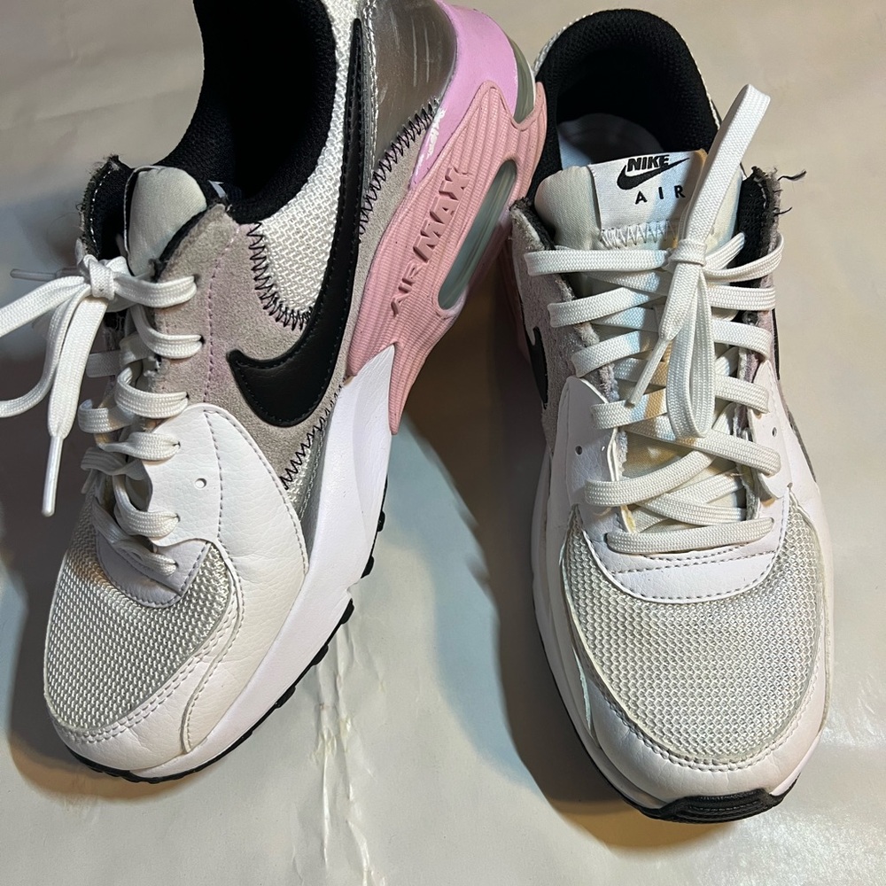 Nike Women's Sneakers - White, Pink, Black